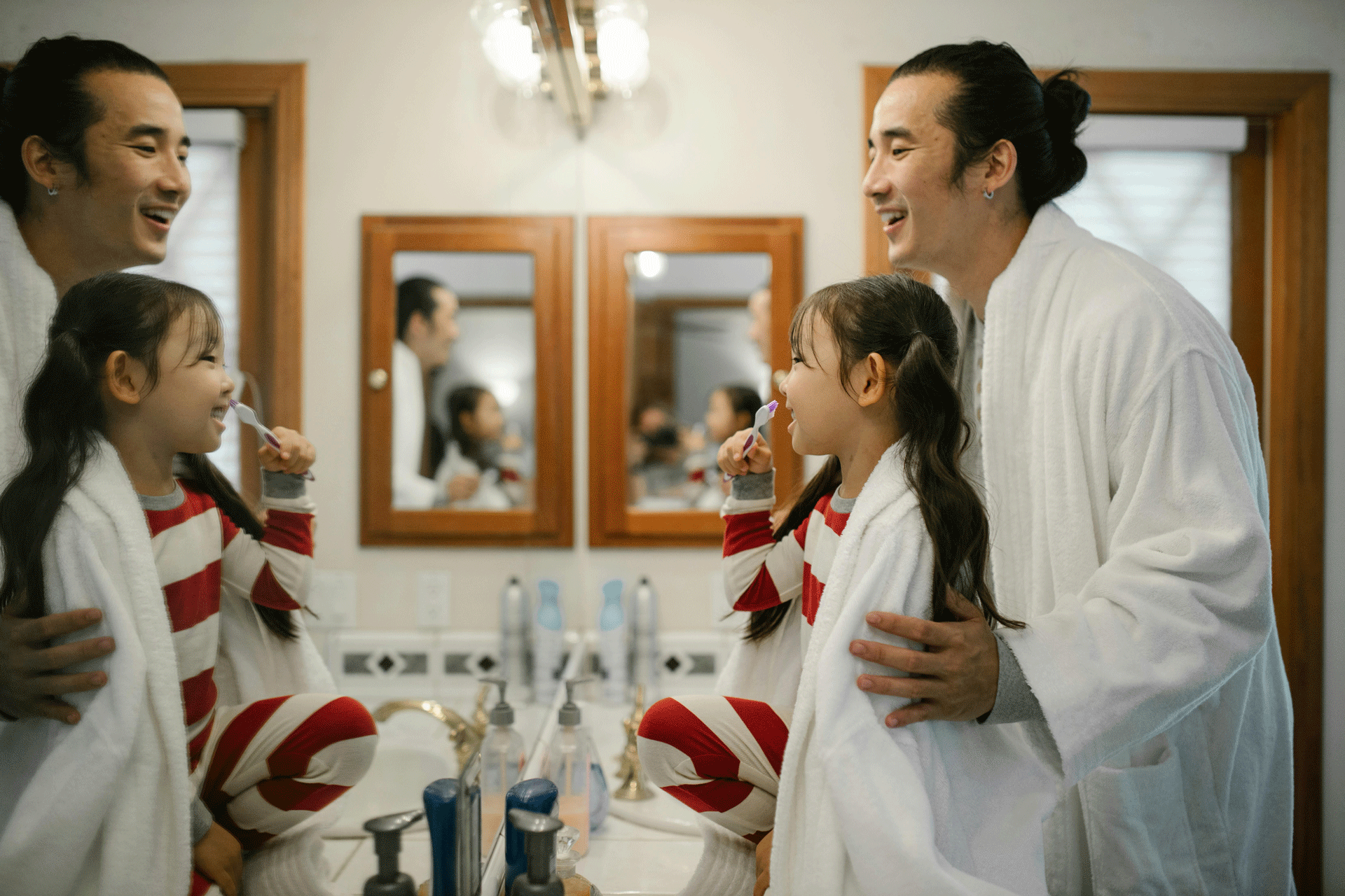 El flúor y los dientes de tu hijo: lo que deben saber los padres